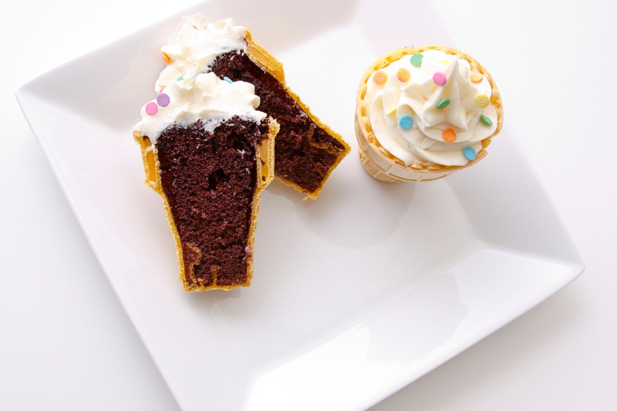 Ice cream cone cake